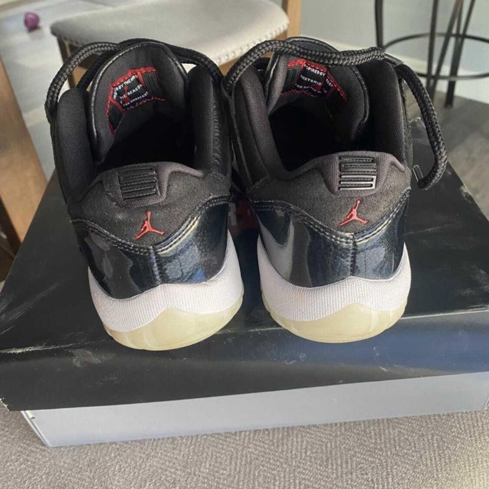 Air Jordan 11 Low Black White Mens Sneakers Retro Patent Leather Size 7 - Picture 3 of 5